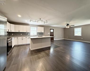 319 Monroe Street, Bettsville, אוהיו 44815, ארצות הברית של אמריקה