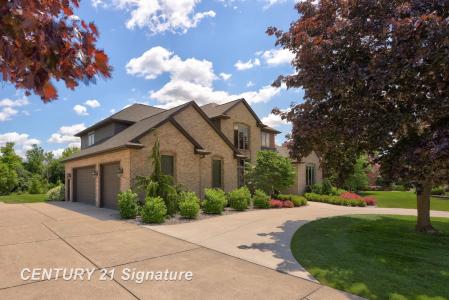 4296 Summerwood, Saginaw, Michigan 48603, Amerika Birleşik Devletleri