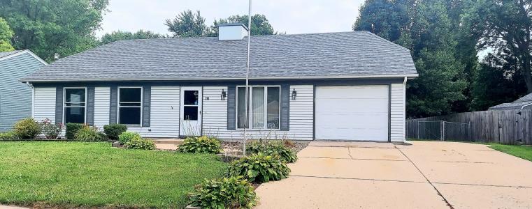 16 Brockway Drive, Oswego, Illinois 60543, USA