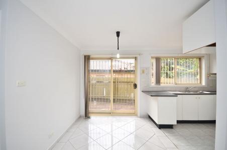 2/99A Darcy Road, Wentworthville, NSW 2145, Australia