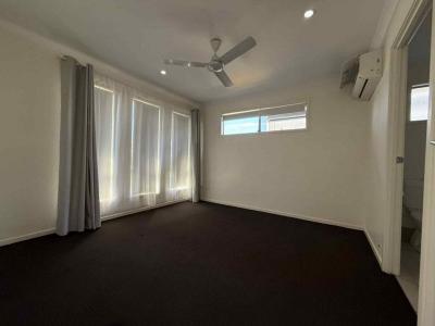 8 Kingfisher Street, Moranbah, QLD 4744, Australia