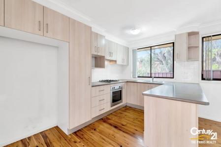 12 Lawley Street, Bossley Park, NSW 2176, Australia