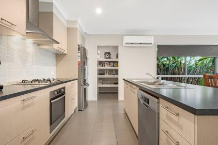 14 Glorious Avenue, Narangba, QLD 4504, Australia
