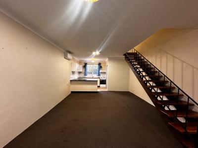 5/131 Menangle Street, Picton, NSW 2571, Australia