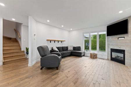 405 Rue Frank-Lynch, Gatineau (Aylmer), Québec J9J 3X8, Canada