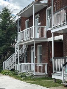 285-287 14e Avenue, Montréal (Lachine), Quebec H8S 3L1, CANADÁ
