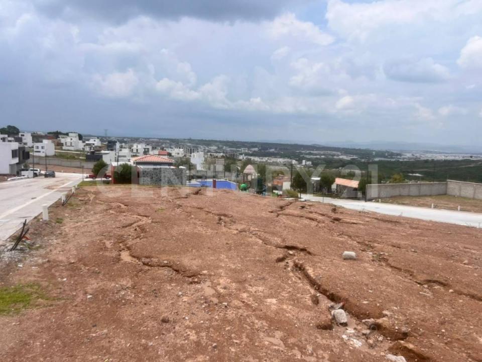 BOULEVARD LAGO ZIRAHUEN 500,, El Marqués, קרטרו 76246, מקסיקו