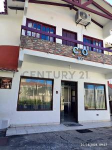 AV. Escuadron Velasco D4 UV28 28, Oeste, Santa Cruz 00001, Bolivia