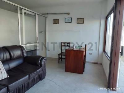 AV. Escuadron Velasco D4 UV28 28, Oeste, Santa Cruz 00001, ボリビア