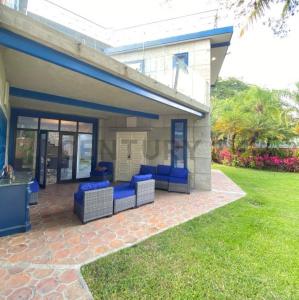 José Felix Sosa Quinta Buenaventura, Caracas, Miranda 1060, Venezuela