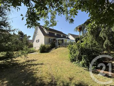 Luce, Centro 28110, Francia