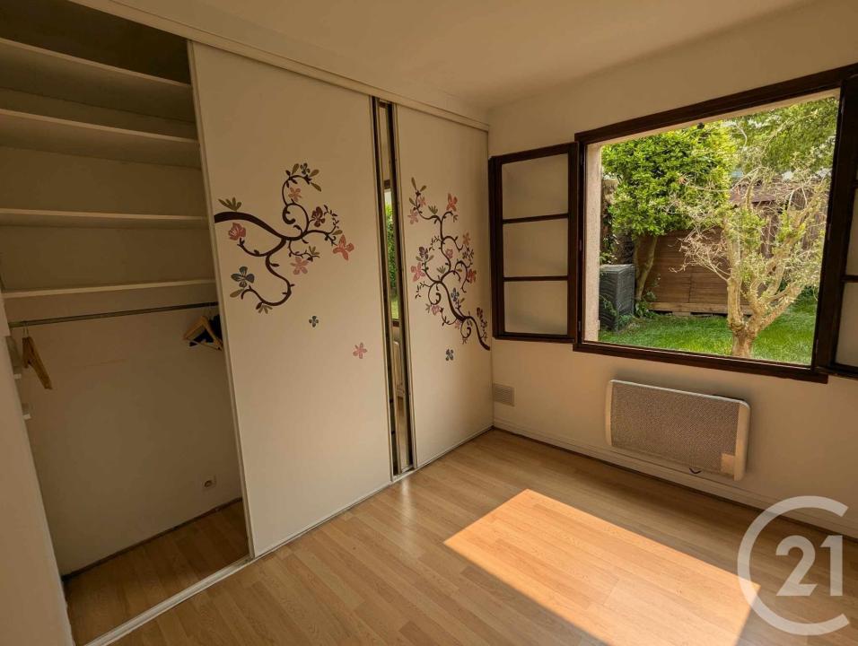 Vernouillet, Île-de-France 78540, France