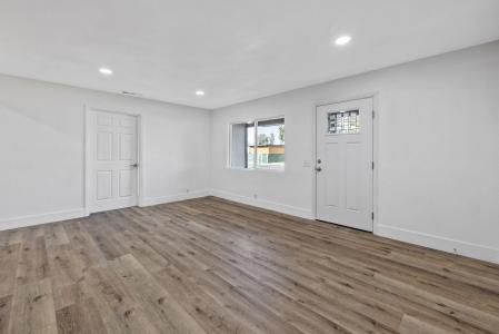 916 N Mooney Boulevard, Visalia, 加州 93291, 美國