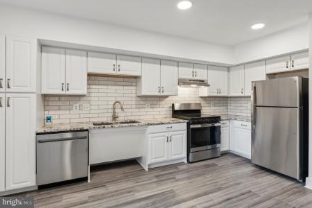 19520 Village Walk Dr. Unit# 3-101, Montgomery Village, Maryland 20886