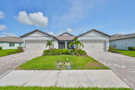 9244 Ballaster Pointe Lp, Parrish, Florida 34219