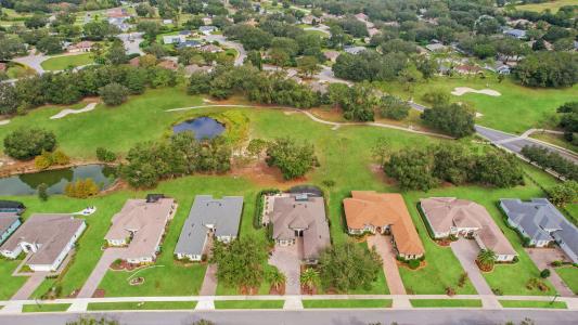 5084 Greens Drive, Lady Lake, Florida 32159, USA
