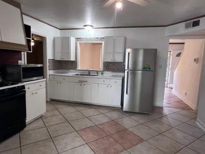 3650 Versailles, San Antonio, Texas 78219, États-Unis