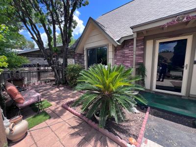 3650 Versailles, San Antonio, Texas 78219, États-Unis