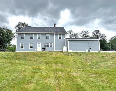 65 Mendon Road, Sutton, Massachusetts 01590