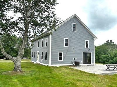 65 Mendon Road, Sutton, Massachusetts 01590