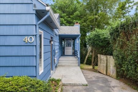 40 Glenwood Place, New London, Connecticut 06320, Stati Uniti