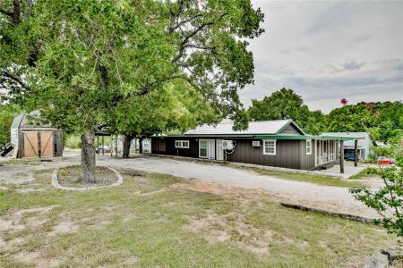 5711 Flint Drive, Granbury, טקסס 76048, ארצות הברית של אמריקה