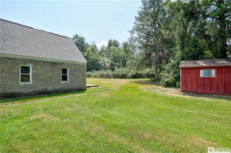 216 Shadyside Ave., Lakewood, Nowy Jork 14750, USA