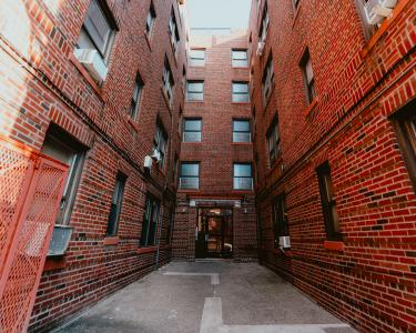 1534 Beach Ave., Bronx, New York 10460, États-Unis