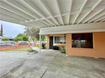 8003 Peachtree Avenue, Panorama City, California 91402, Estados Unidos