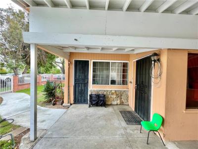 8003 Peachtree Avenue, Panorama City, California 91402, Estados Unidos
