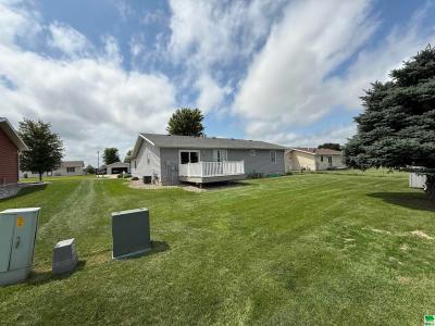 1136 13th Street NE, Sioux Center, 愛荷華州 51250, 美國