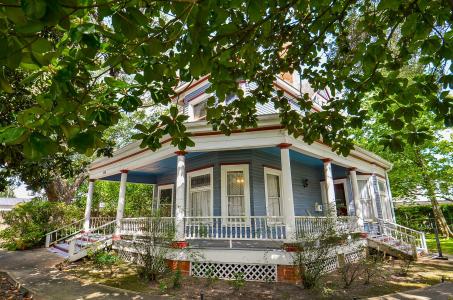 806 Austin Street, Richmond, Texas 77469, USA