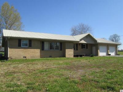 5442 Bandana Rd, Kevil, Kentucky 42053, USA