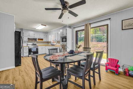 739 Poplar St., Toccoa, Джорджия 30577, Соединенные Штаты