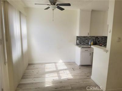 2437 Exposition Place 2, Los Angeles, 加州 90018, 美國