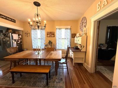 146 S. 16th Street, Hot Springs, Dakota Del Sur 57747, Estados Unidos
