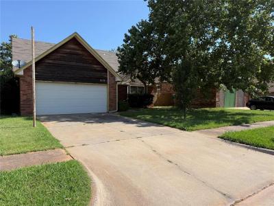 2113 NE 9th Street, Moore, Oklahoma 73160, USA