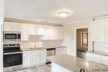 260 Sherwood Drive, Johnstown, Pennsylvania 15905, USA