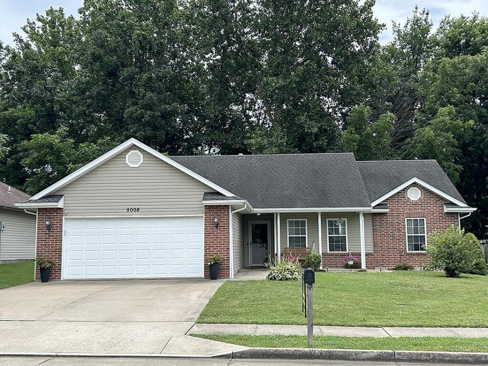 5008 SANDSTONE DR, COLUMBIA, Missouri 65202, USA