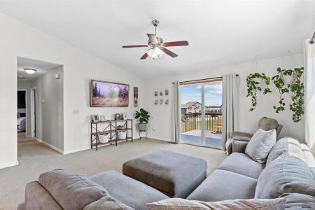 444 Daystar Road, Box Elder, Dakota Del Sur 57719, Estados Unidos