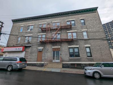 390 Fairview Ave, Fairview, NJ 07022, USA