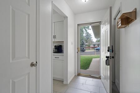 726 Carmon Circle, Cheyenne, Вайоминг 82001, Соединенные Штаты