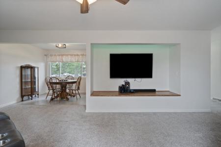 726 Carmon Circle, Cheyenne, Вайоминг 82001, Соединенные Штаты
