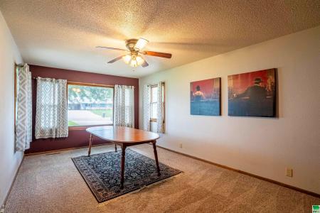 619 S Marion St, Remsen, Iowa 51050, USA