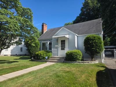 39 Westphal Street, West Hartford, Connecticut 06110, USA
