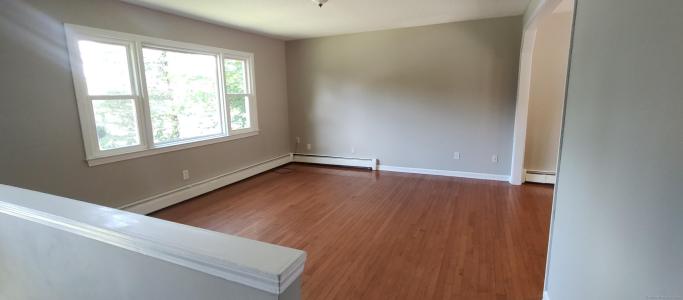 76 Brook Lane, North Branford, Connecticut 06471, USA