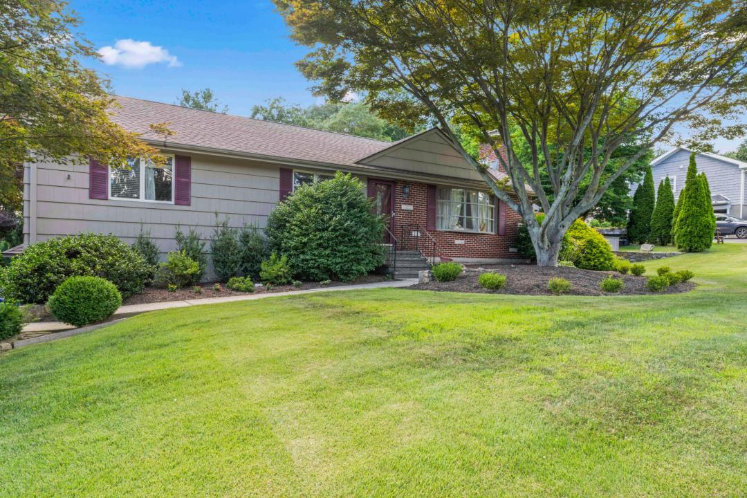 2945 Huntington Road, Trumbull, Connecticut 06611, Estados Unidos