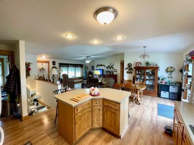 103 Center Street, Gibbon, Nebraska 68840-0598, Stati Uniti