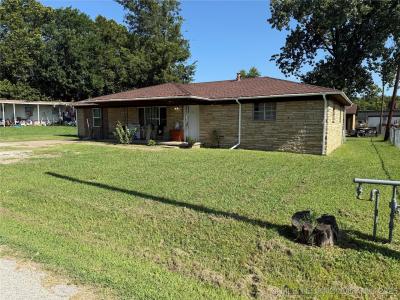 303 W Elm Street, Catoosa, Oklahoma 74015, USA