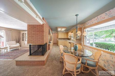 242 Pinon Drive, Idaho Falls, Idaho 83401, Amerika Birleşik Devletleri